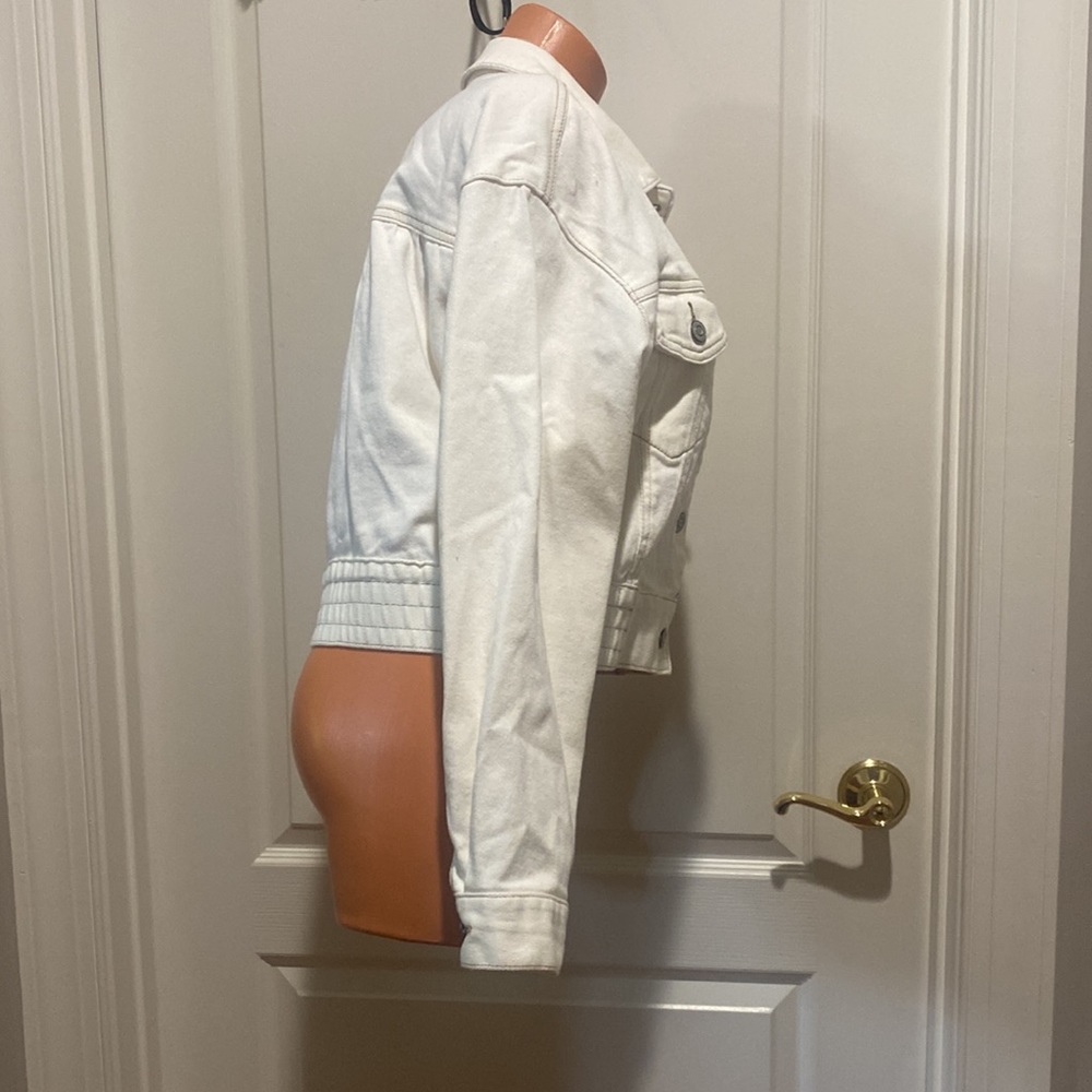 KENSIE Vintage Luxe Ivory Oversized Cropped Denim-Style Jacket S Small NWOT - Picture 4 of 10